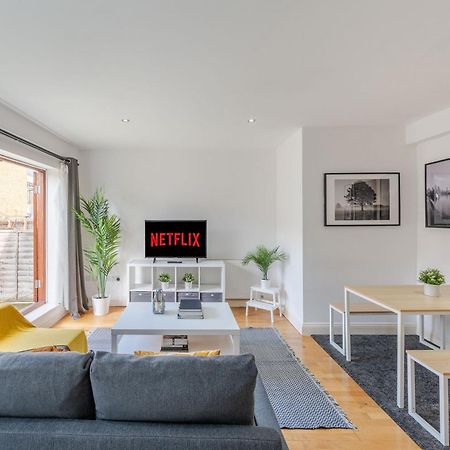 London Waterloo Apartment With Large Private Terrace - View Of The London Eye - 1 Bedroom 1 Bath מראה חיצוני תמונה