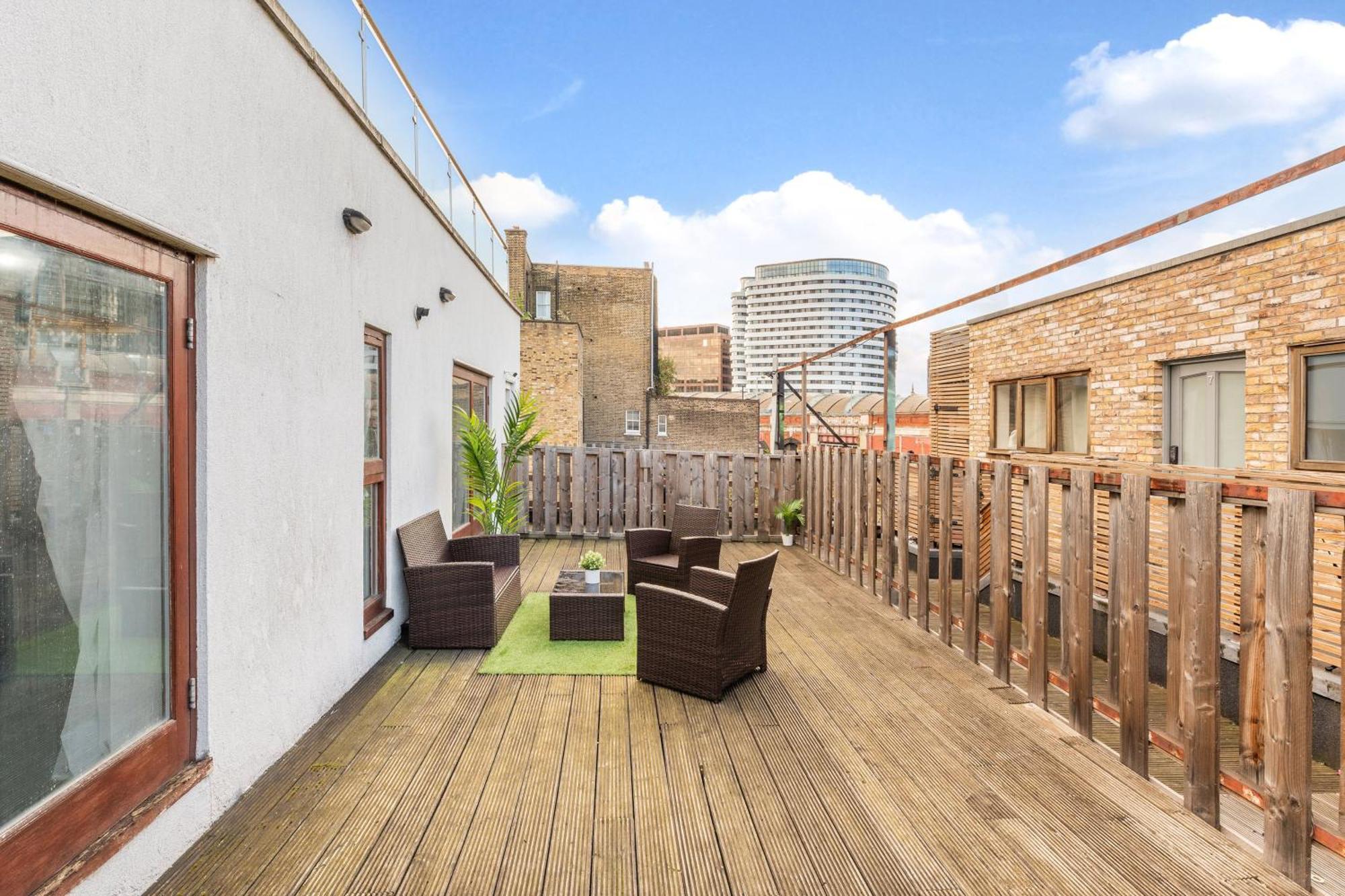 London Waterloo Apartment With Large Private Terrace - View Of The London Eye - 1 Bedroom 1 Bath מראה חיצוני תמונה